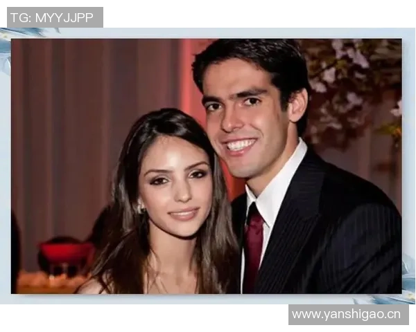 足球明星的璀璨人生与精彩瞬间尽在镜头之中展现无遗